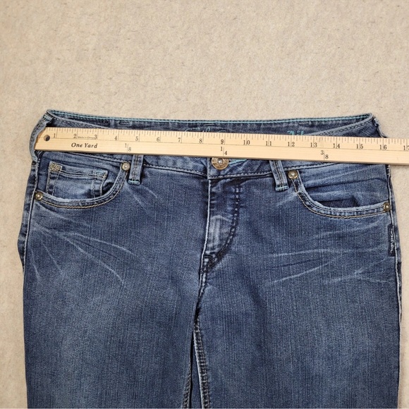 Silver Aiko Jeans for Women Tag Size 30/31 -measurements in photos! - Picture 9 of 12